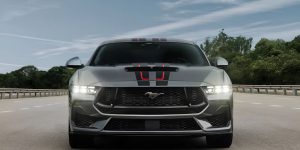 Ford Mustang que custa mais de R$ 600 mil esgotou em 1h