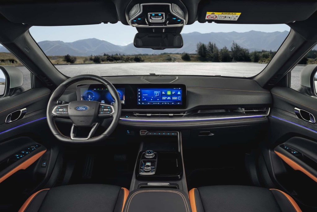 Interior e painel do Ford Territory 2026